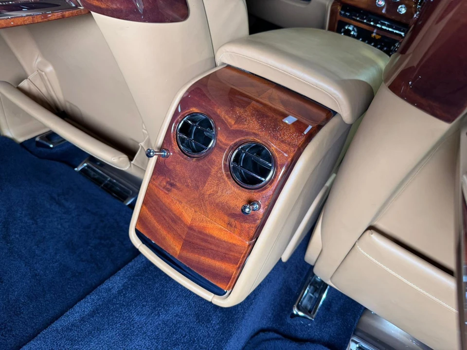 2018 Rolls-Royce Phantom VIII - Image 15 of 21