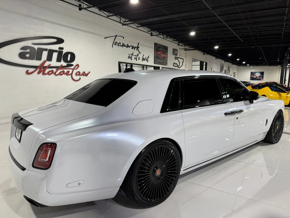 2018 Rolls-Royce Phantom VIII - Image 7 of 12