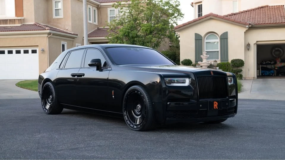 2018 Rolls-Royce Phantom VIII - Image 2 of 20