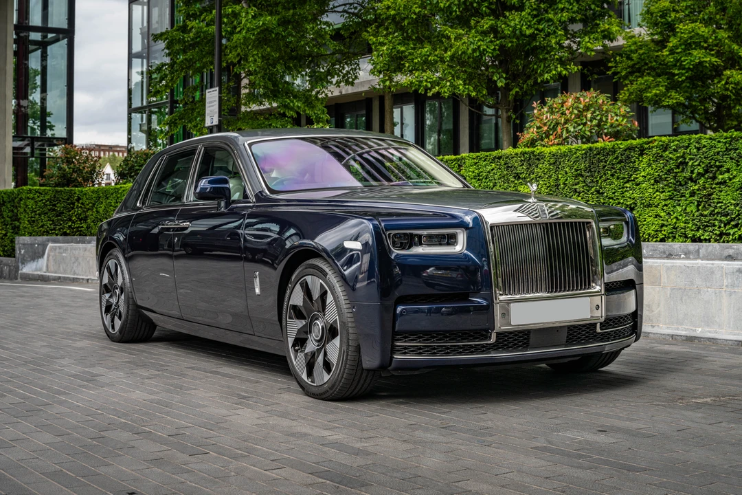 2018 Rolls-Royce Phantom VIII - Image 3 of 31