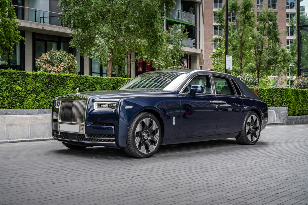 2018 Rolls-Royce Phantom VIII - Image 9 of 31