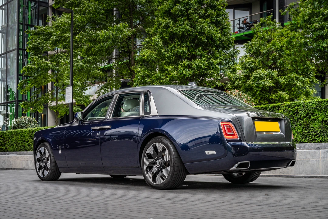 2018 Rolls-Royce Phantom VIII - Image 7 of 31