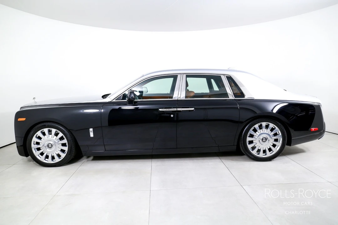 2018 Rolls-Royce Phantom VIII - Image 3 of 12