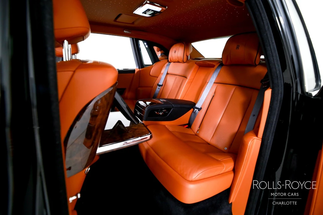 2018 Rolls-Royce Phantom VIII - Image 19 of 21