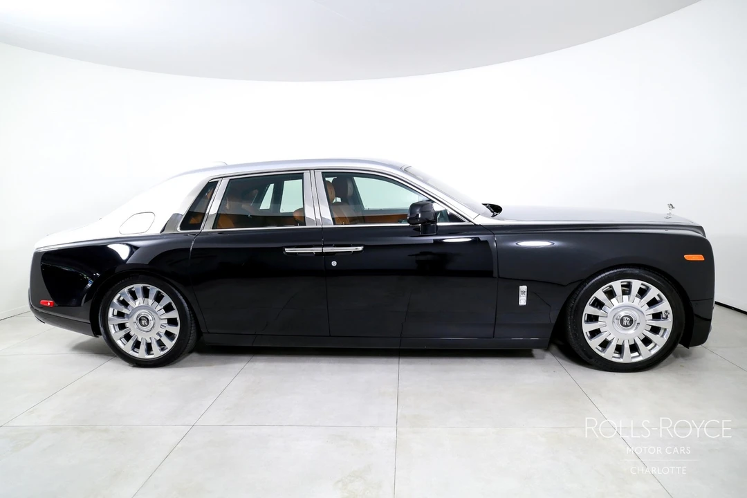 2018 Rolls-Royce Phantom VIII - Image 10 of 12