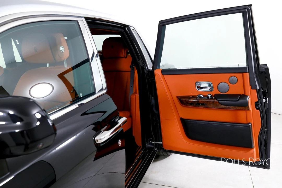 2018 Rolls-Royce Phantom VIII - Image 18 of 21