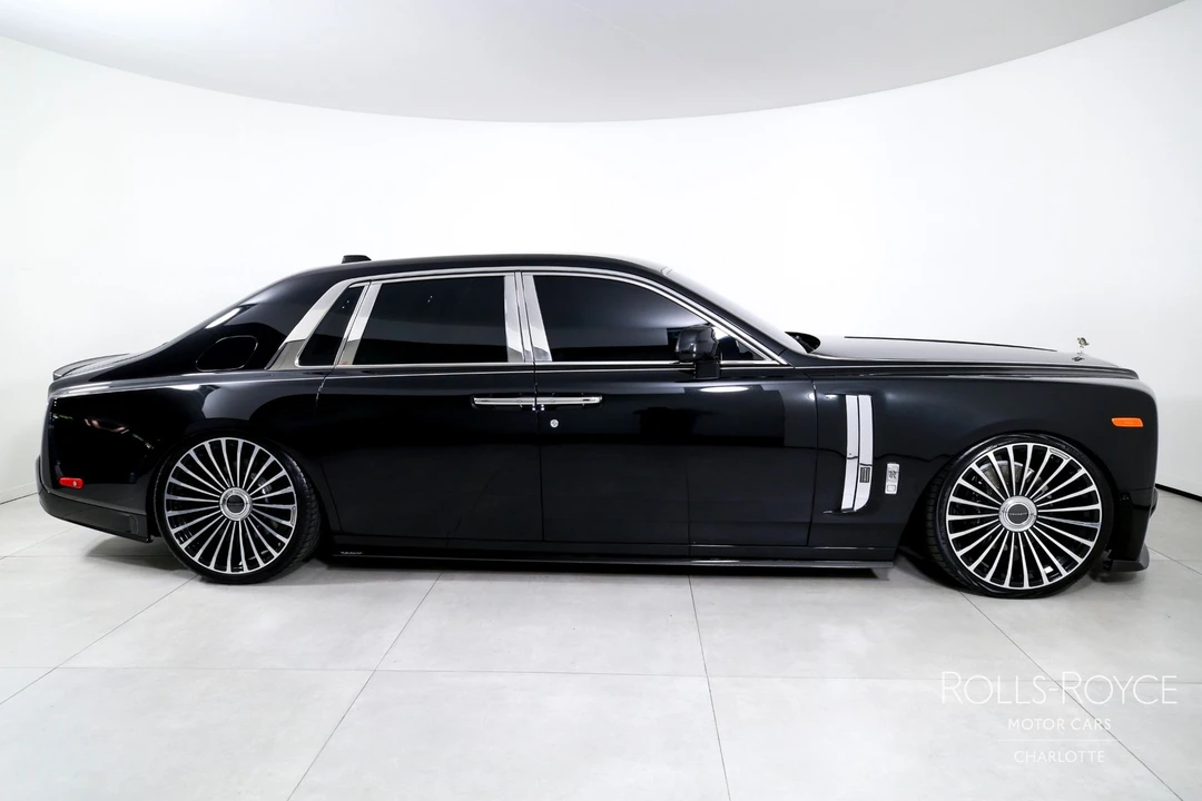 2018 Rolls-Royce Phantom VIII - Image 10 of 31