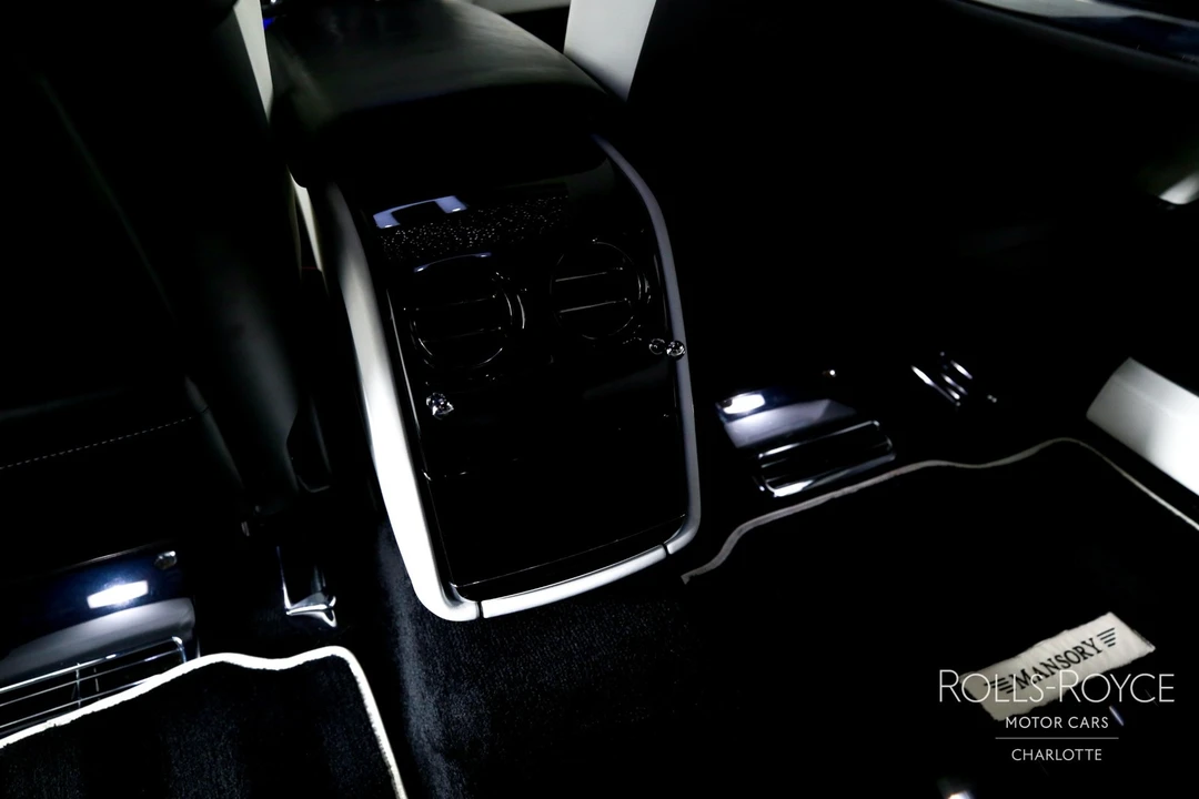 2018 Rolls-Royce Phantom VIII - Image 22 of 31