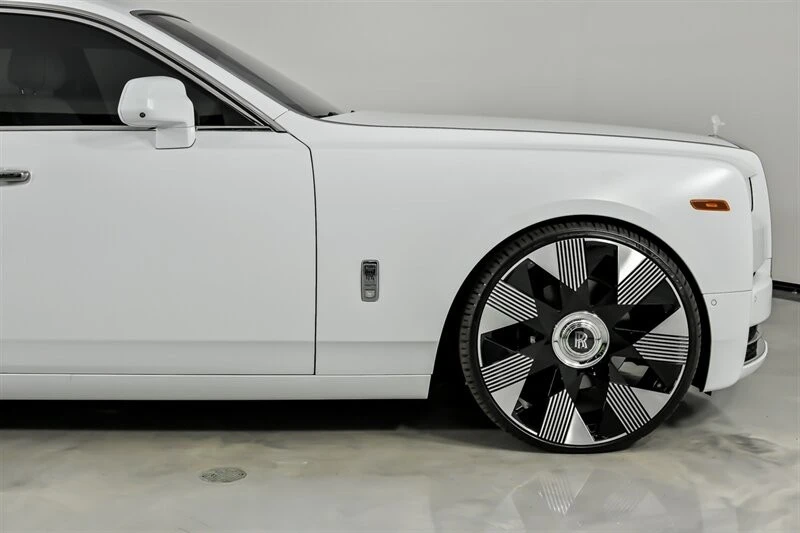 2018 Rolls-Royce Phantom VIII - Image 15 of 21