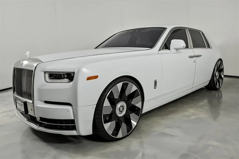 2018 Rolls-Royce Phantom VIII - Image 6 of 12