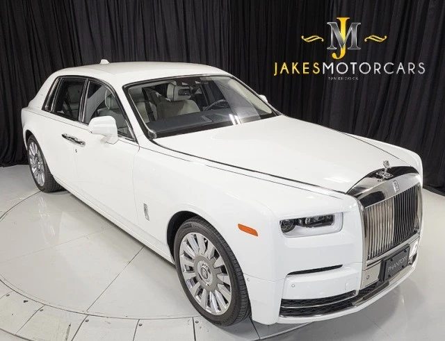 2018 Rolls-Royce Phantom VIII - Image 16 of 24