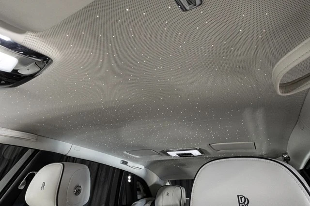2018 Rolls-Royce Phantom VIII - Image 5 of 24
