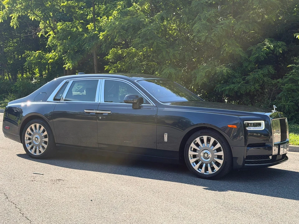 2018 Rolls-Royce Phantom VIII - Image 7 of 31