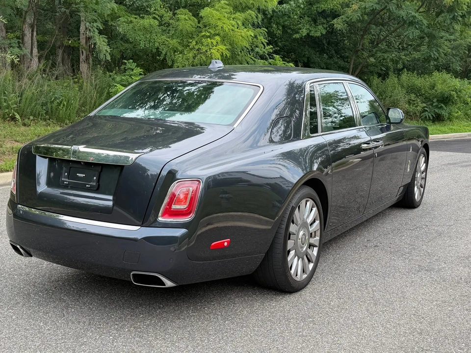 2018 Rolls-Royce Phantom VIII - Image 29 of 31