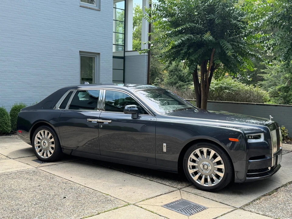 2018 Rolls-Royce Phantom VIII - Image 8 of 31