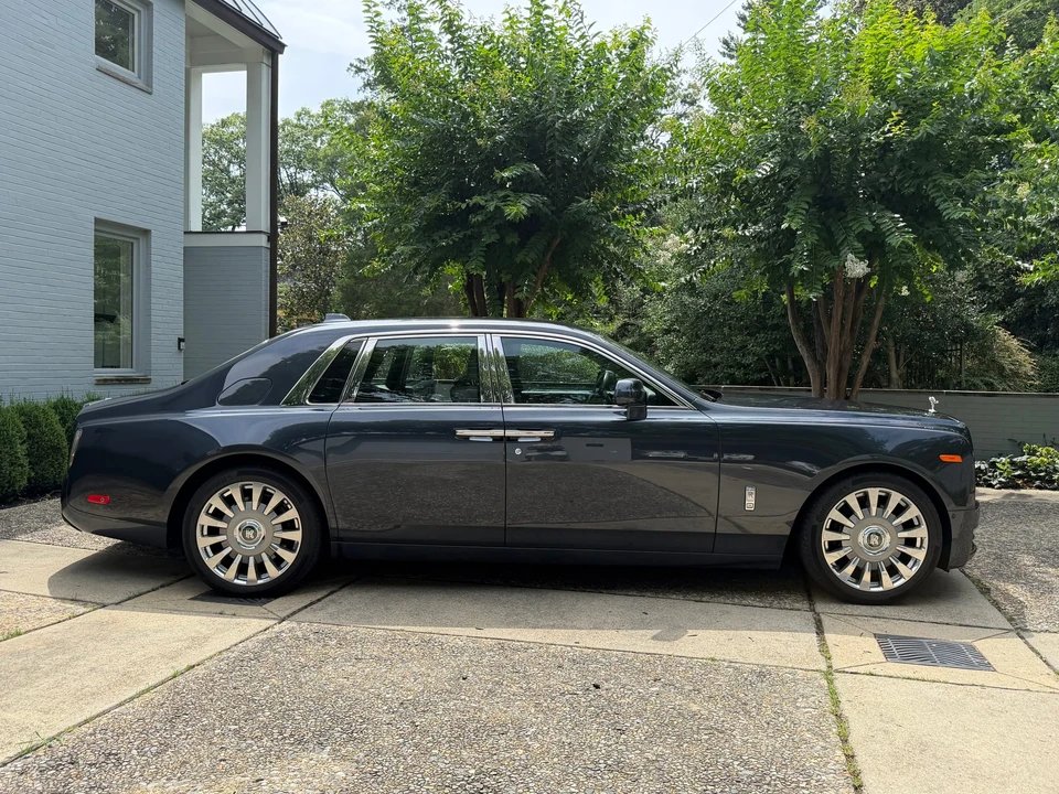 2018 Rolls-Royce Phantom VIII - Image 12 of 31