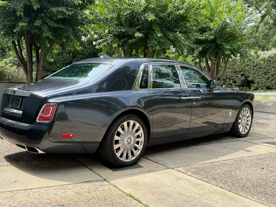2018 Rolls-Royce Phantom VIII - Image 26 of 31