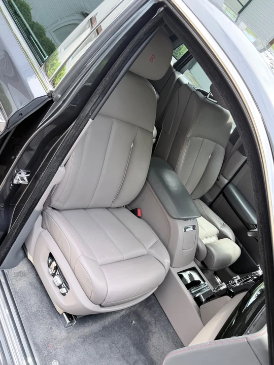 2018 Rolls-Royce Phantom VIII - Image 30 of 31