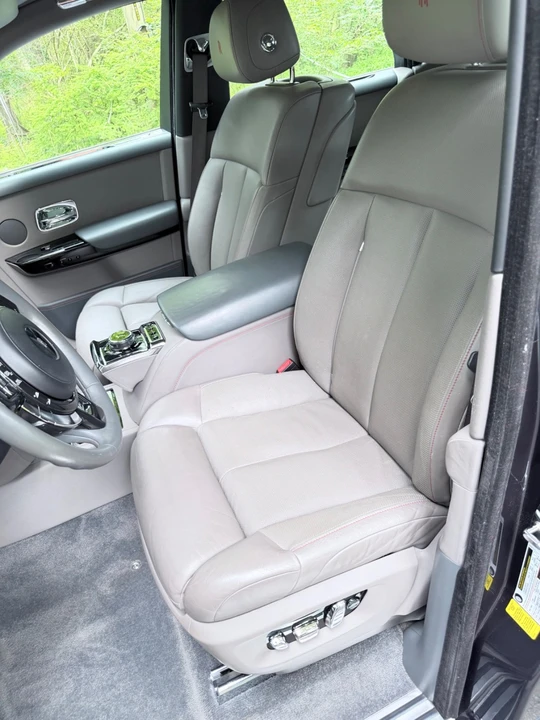 2018 Rolls-Royce Phantom VIII - Image 16 of 31