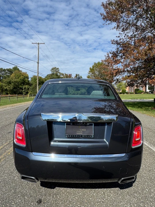 2018 Rolls-Royce Phantom - Image 26 of 31