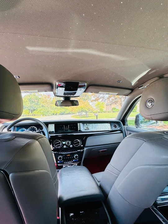 2018 Rolls-Royce Phantom - Image 24 of 31