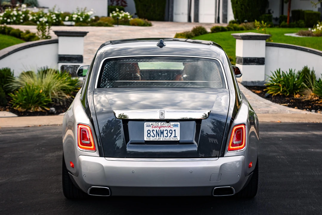 2018 Rolls-Royce Phantom VIII - Image 11 of 31