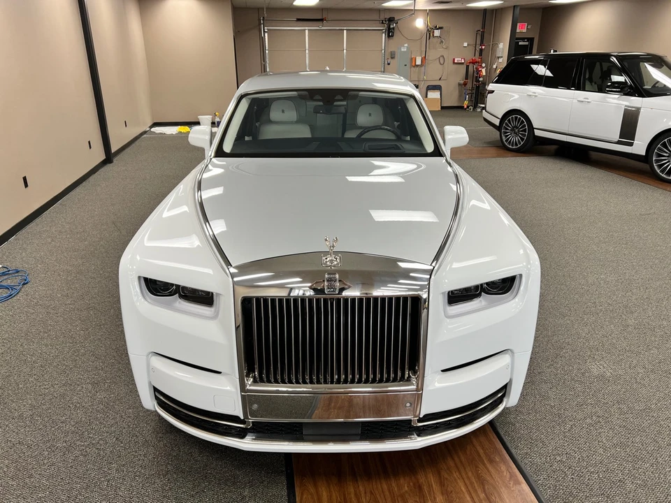 2018 Rolls-Royce Phantom VIII - Image 16 of 31
