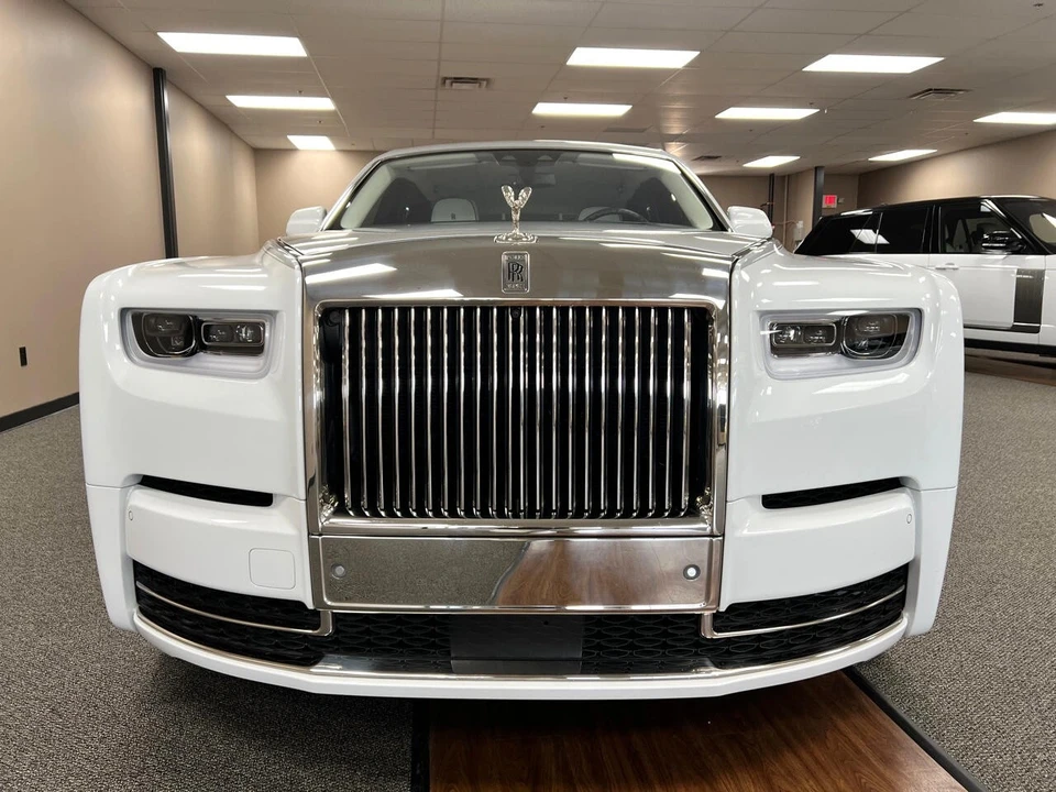 2018 Rolls-Royce Phantom VIII - Image 13 of 21