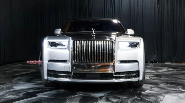 2018 Rolls-Royce Phantom VIII - Image 7 of 23