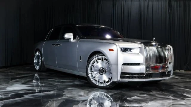 2018 Rolls-Royce Phantom VIII - Image 8 of 23