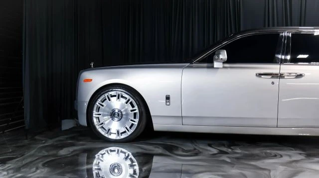 2018 Rolls-Royce Phantom VIII - Image 3 of 23