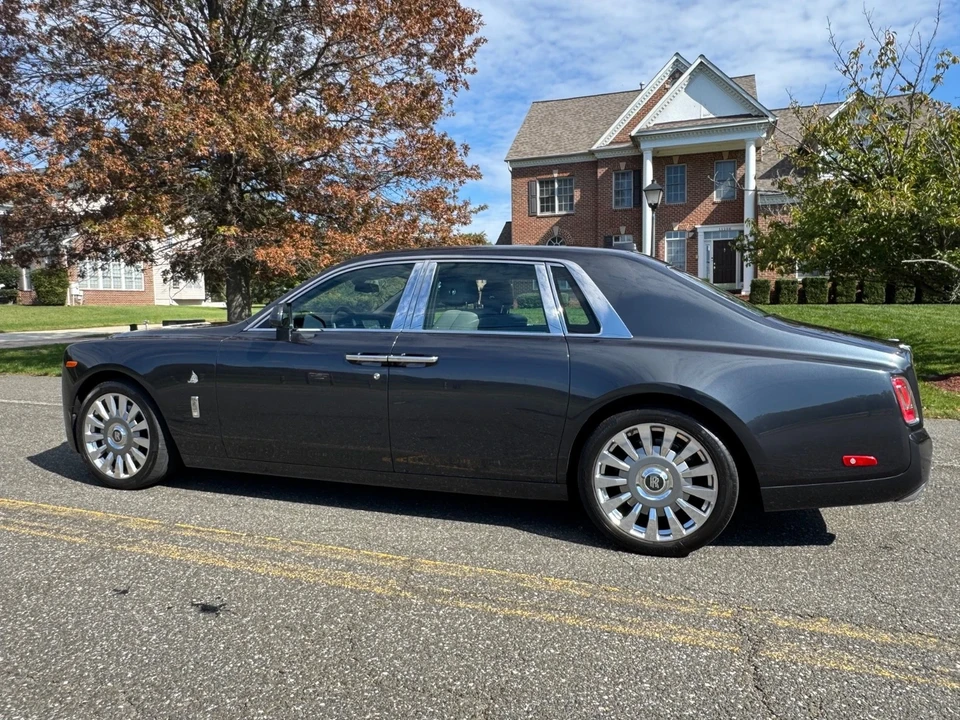 2018 Rolls-Royce Phantom VIII - Image 5 of 21