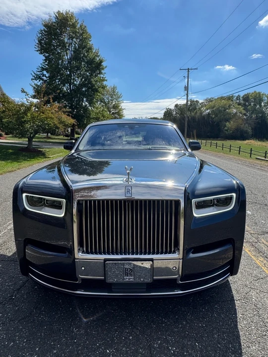 2018 Rolls-Royce Phantom VIII - Image 9 of 21
