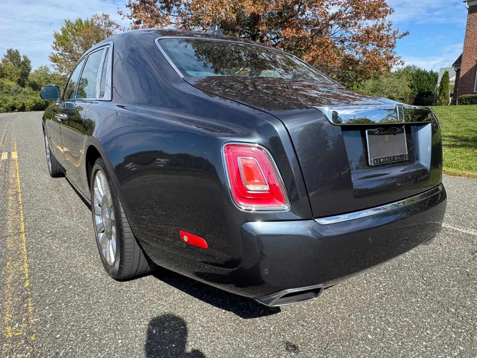 2018 Rolls-Royce Phantom VIII - Image 7 of 21