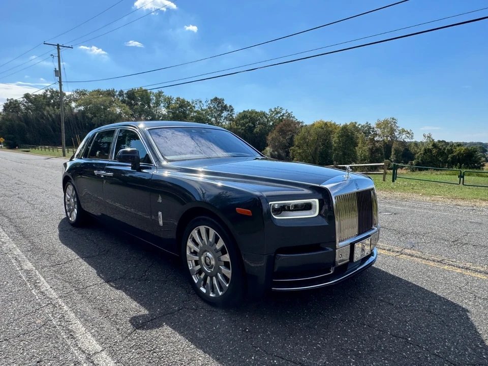 2018 Rolls-Royce Phantom VIII - Image 10 of 21