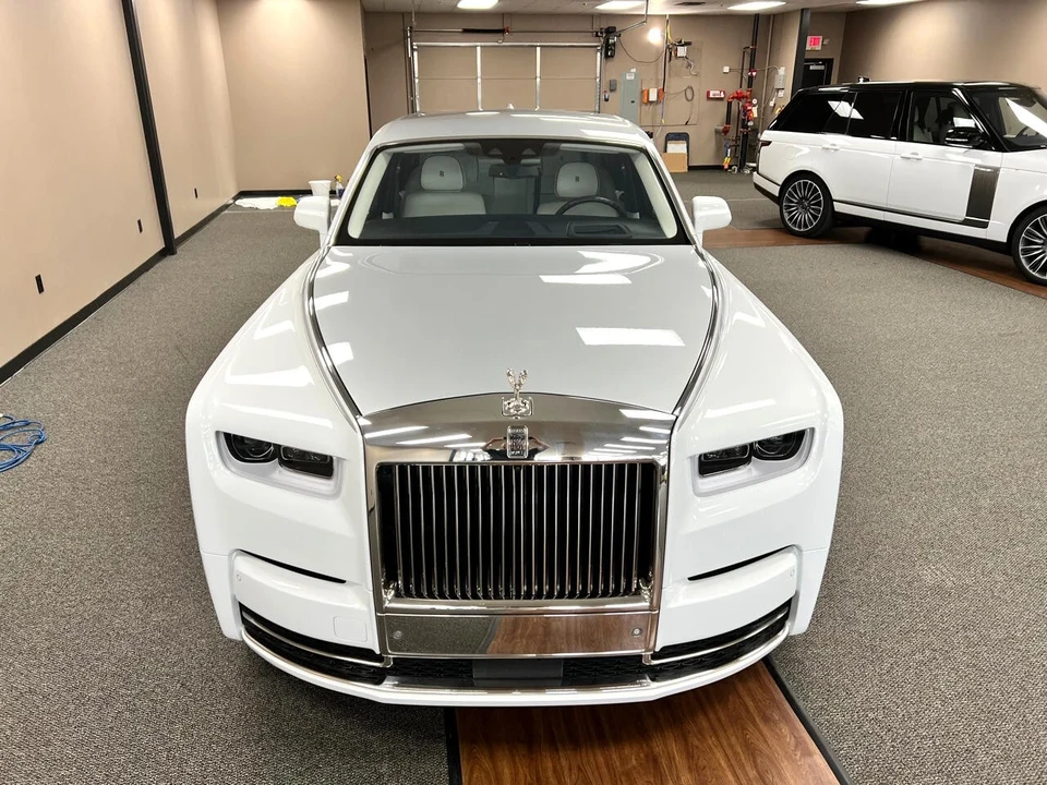 2018 Rolls-Royce Phantom VIII - Image 16 of 21