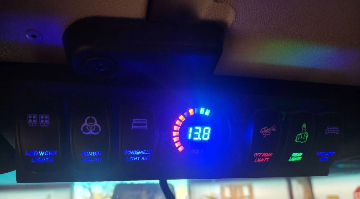 2018 Jeep JK Wrangler - Image 15 of 18