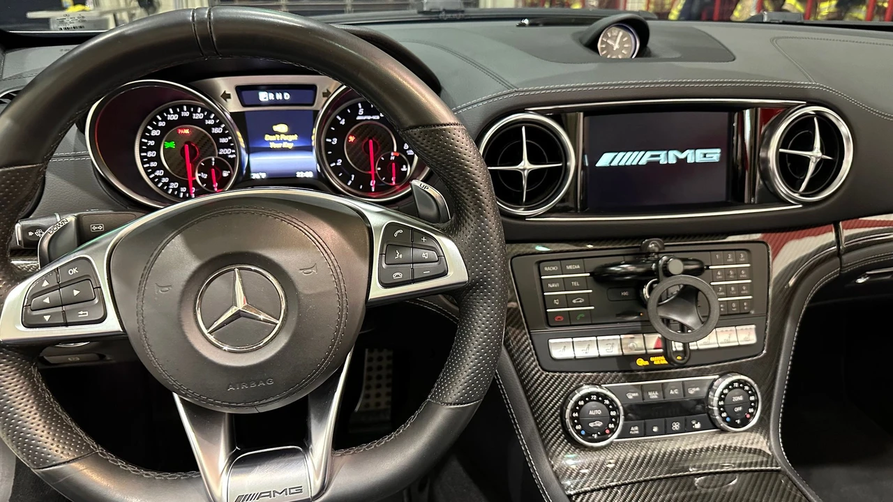 2018 Mercedes-Benz R231 SL 63 & SL 65 AMG - Image 5 of 7