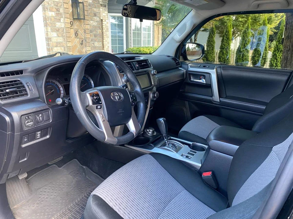 2018 Toyota 4Runner 5th Gen - Image 3 of 5