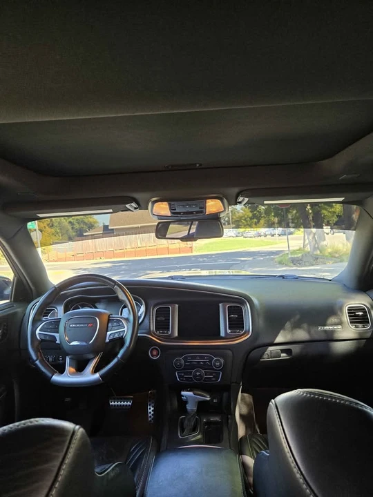 2018 Dodge Charger SRT & 392 7th Gen - Image 5 of 12