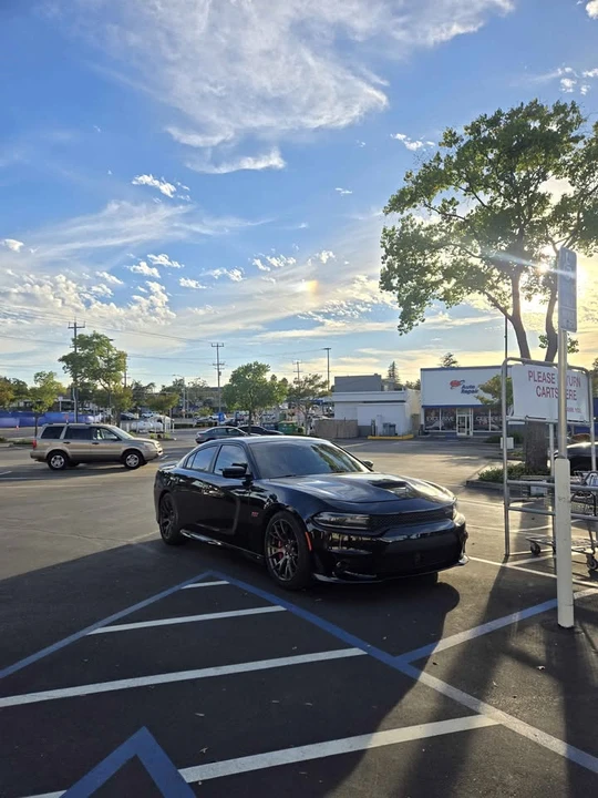 2018 Dodge Charger SRT & 392 7th Gen - Image 3 of 12