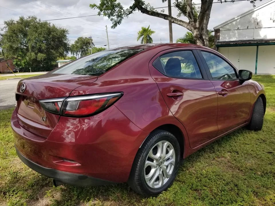 2018 Scion iA - Image 4 of 18
