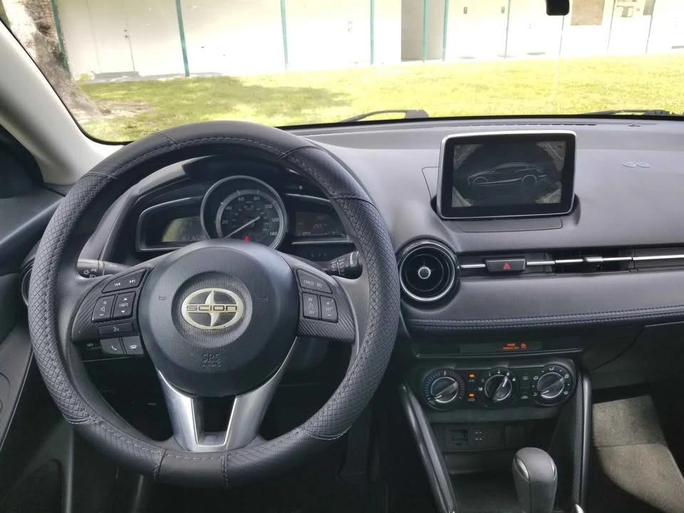 2018 Scion iA - Image 8 of 18