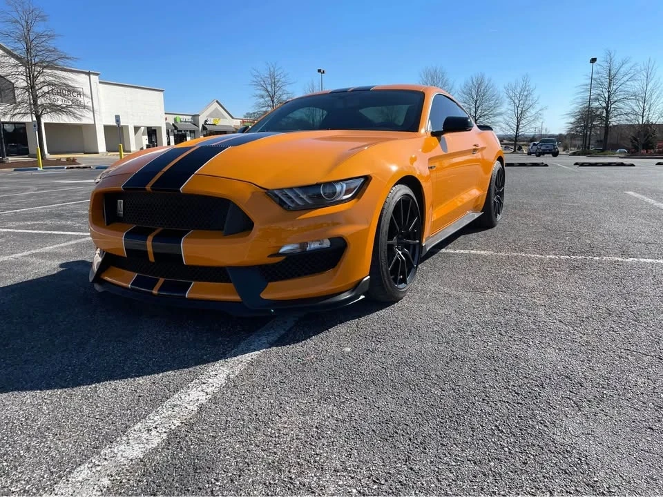 2018 Shelby GT350 - Image 2 of 10