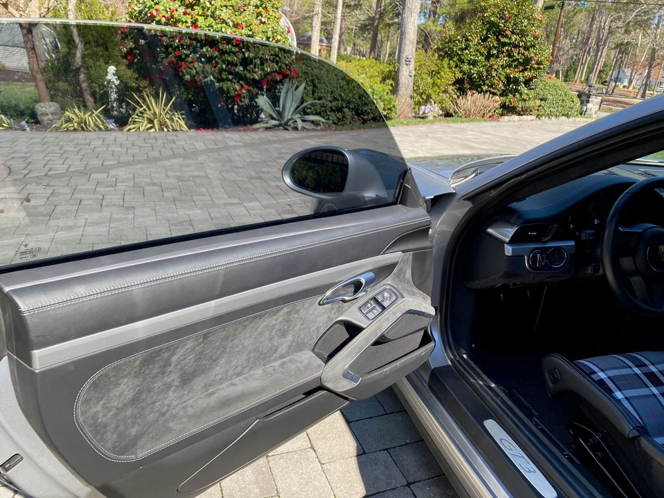 2018 Porsche 991 GT3 - Image 2 of 10