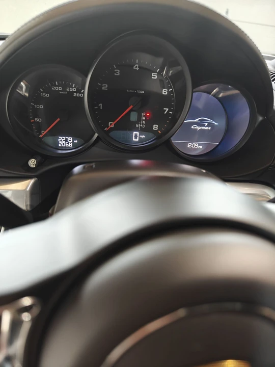 2018 Porsche 718 Cayman - Image 21 of 24