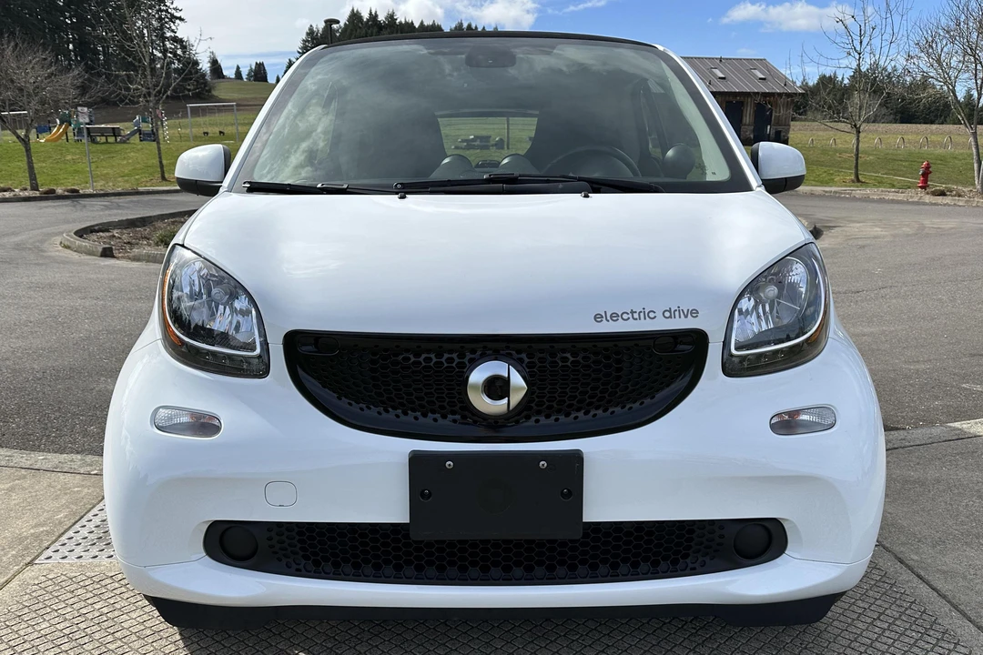 2018 Smart Fortwo 3rd Gen - Image 2 of 25
