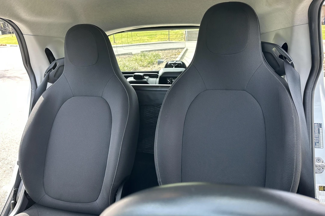 2018 Smart Fortwo 3rd Gen - Image 24 of 25