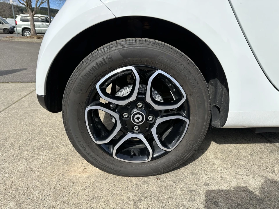 2018 Smart Fortwo 3rd Gen - Image 22 of 25
