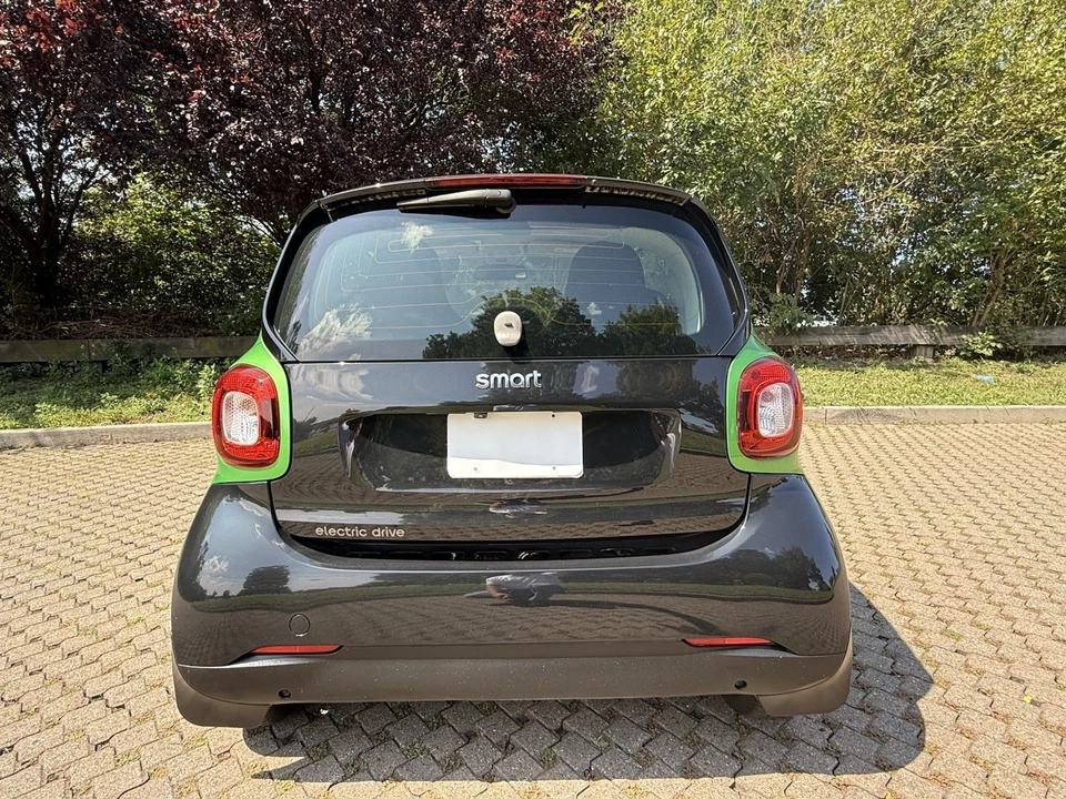2018 Smart Fortwo 3rd Gen - Image 5 of 16